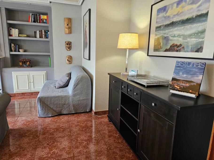 Appartamento 15A04 Duplex Y Garaje En Centro Llanes Esterno foto